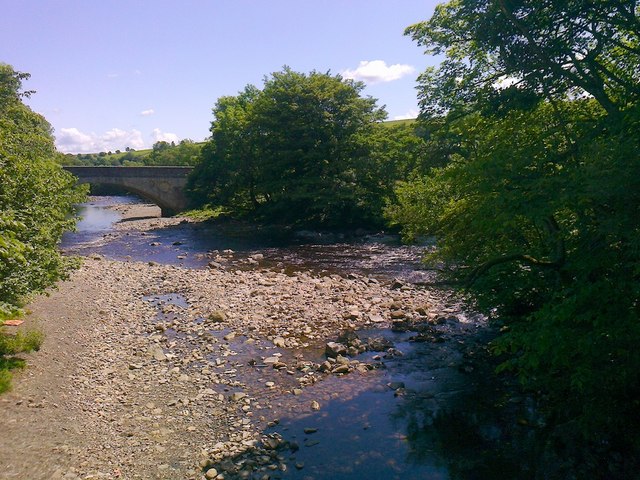 Confluence of Hudeshope Beck and River Tees
© Copyright Paul Buckingham and licensed for reuse under this Creative Commons Licence