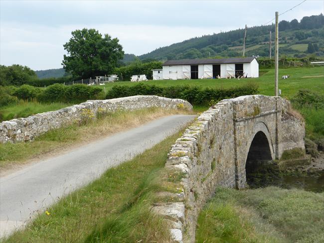 Bridge over Afon Nodwydd, Red Wharf Bay