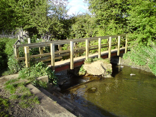 Footbridge at Fosse Meadows