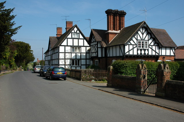 Houses in Church Lench