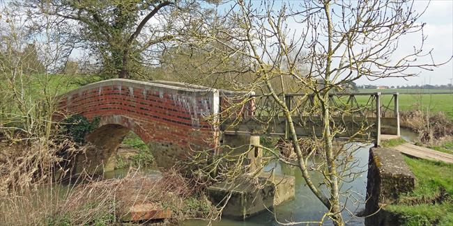 Crossing the Leam