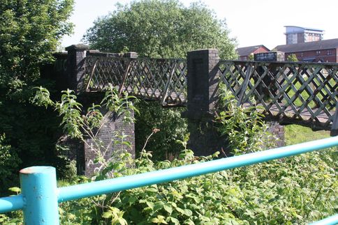 Old Footbridge, you cross on return route