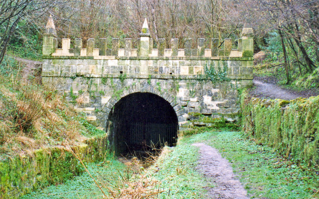 Portal of the canal tunnel at Sapperton