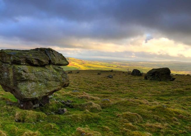 The Norber  Erratics