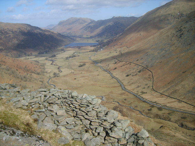 Old Wall, Middle Dodd, towards Brothers Water