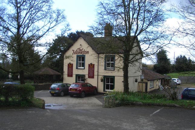 The Monkton Inn, winner of the best country pub 2012. The walk starts and finishes in the vacinity.