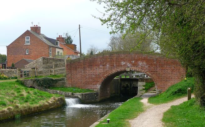 Chesterfield Canal Bridge 37 with Cinderhill Lock beyond